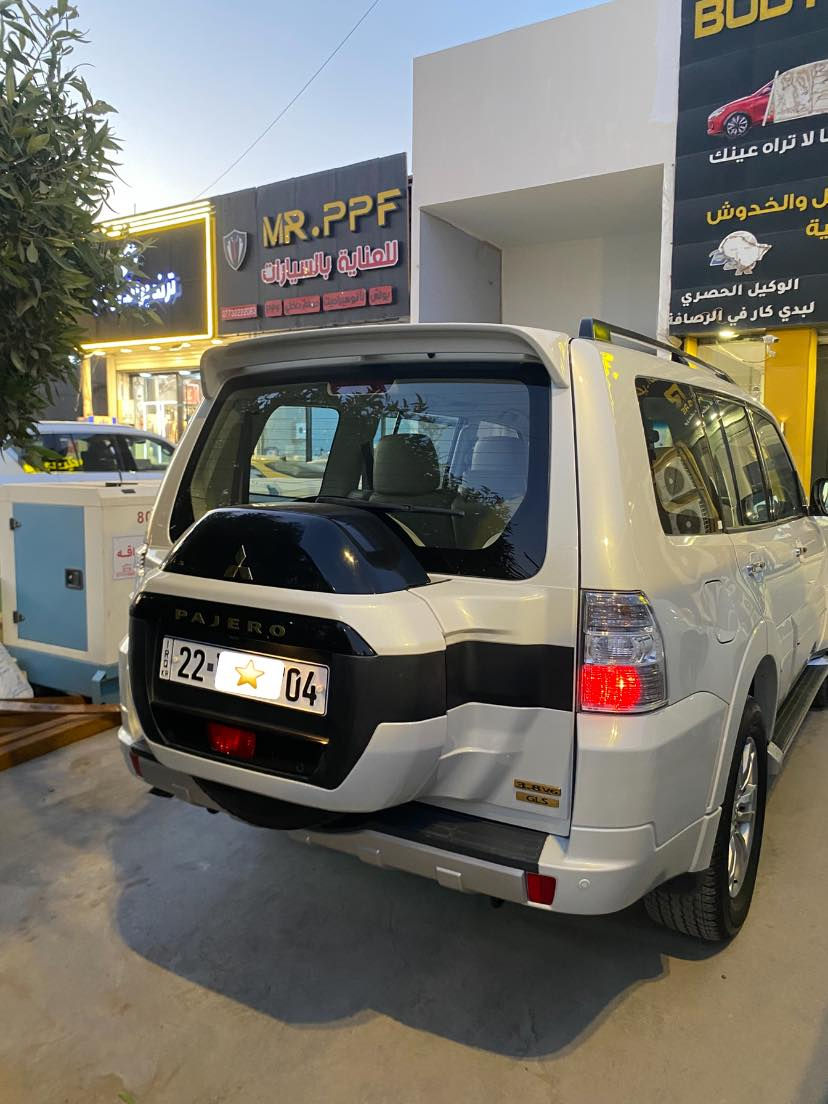 السلام عليكم
باجيرو 2020 حبتور فول الفول ماشيه 38الف حقيقي 
مكفوله كفاله عامه من الفتح والتبديل والصبغ حته الدعاميات مكفولات
مري شفط 
تحكمات ستيرن 
دمام 
كراسي 2 كهرباء 
كشنات جلد بلادي 
رادار امامي 
كامره خلفيه
السياره على وضع البلاد تايرات الشركه اسبير شركه 
مكان السياره بغداد الزعفرانيه 
سعره 245
***********
