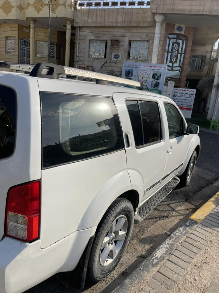 نيسان باتفندر2008مكينه كير مكفولات تبريد شغال كلشي ما ناقصها السعر115وبيها مجال مكاني البصره ***********متواجد فقط اتصال
