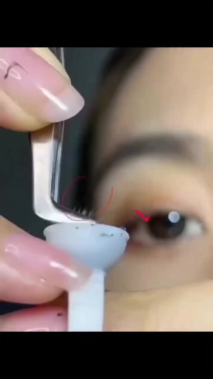 =اللونين متوفره =حبايب الرموش الاصليه الصمغ اكثر من اسبوعي توفرت💜
رموش اسبوعيه  متوفره بدزاينين🥰الاصليه🥰وليس الكوبي الصمغ مالتهن الاصلي وانتوو مجربيهن من عندي اكيد😘🥰


**إذا كنت صاحب هذا الإعلان وتريد حذفه لأي سبب، رجاءا أرسل رسالة إلى الدعم الفني**