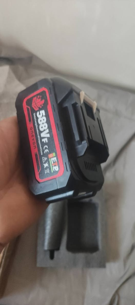 بطارية بهذا شكل


**إذا كنت صاحب هذا الإعلان وتريد حذفه لأي سبب، رجاءا أرسل رسالة إلى الدعم الفني**