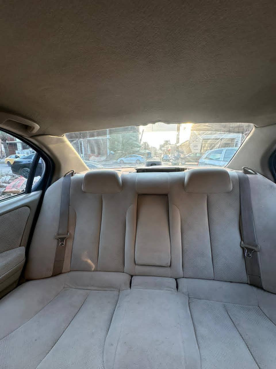 السلام عليكم 
مكسيما نيسان 2004 
محرك 3000 
6 سلندر 
تبريد ثلج +تدفئه
رقم بغداد
مكاني ديالى بأسمي 
محرك وكير مكفولات
صرفها خير من الله 
100كيلو تصرف 12 الى 12ونص لتر احساب 
شلعتها فول الفول 
السعر 65 بيها مجال 
ملاحضه:  السنوية ساقطة
*********** بي واتساب
