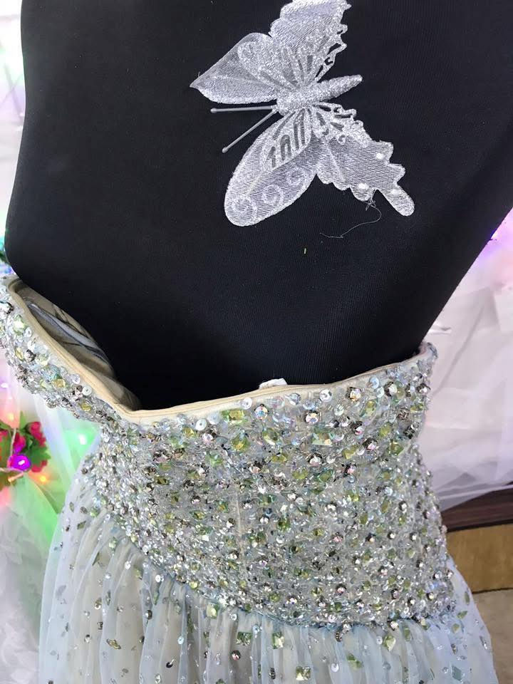 فستان اميرات ديزني 🍓 قياس 36_38  سعر كلش مناسب الي تحب تتفضل خاص🫶🏻🤍


**إذا كنت صاحب هذا الإعلان وتريد حذفه لأي سبب، رجاءا أرسل رسالة إلى الدعم الفني**