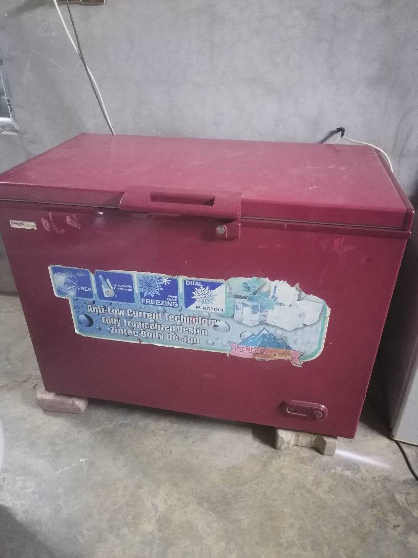 مجمده شغل اللبيع سعرا ١٢٥ بي مجال كركوك حي العروبه يم ملعب خومسي او وكف قديم حجم ١٤ قدم كل بلادي شركة مابي اي عيب شغال بل شرط ٧ايام ضمان
***********
*********** كركوك, العراق
