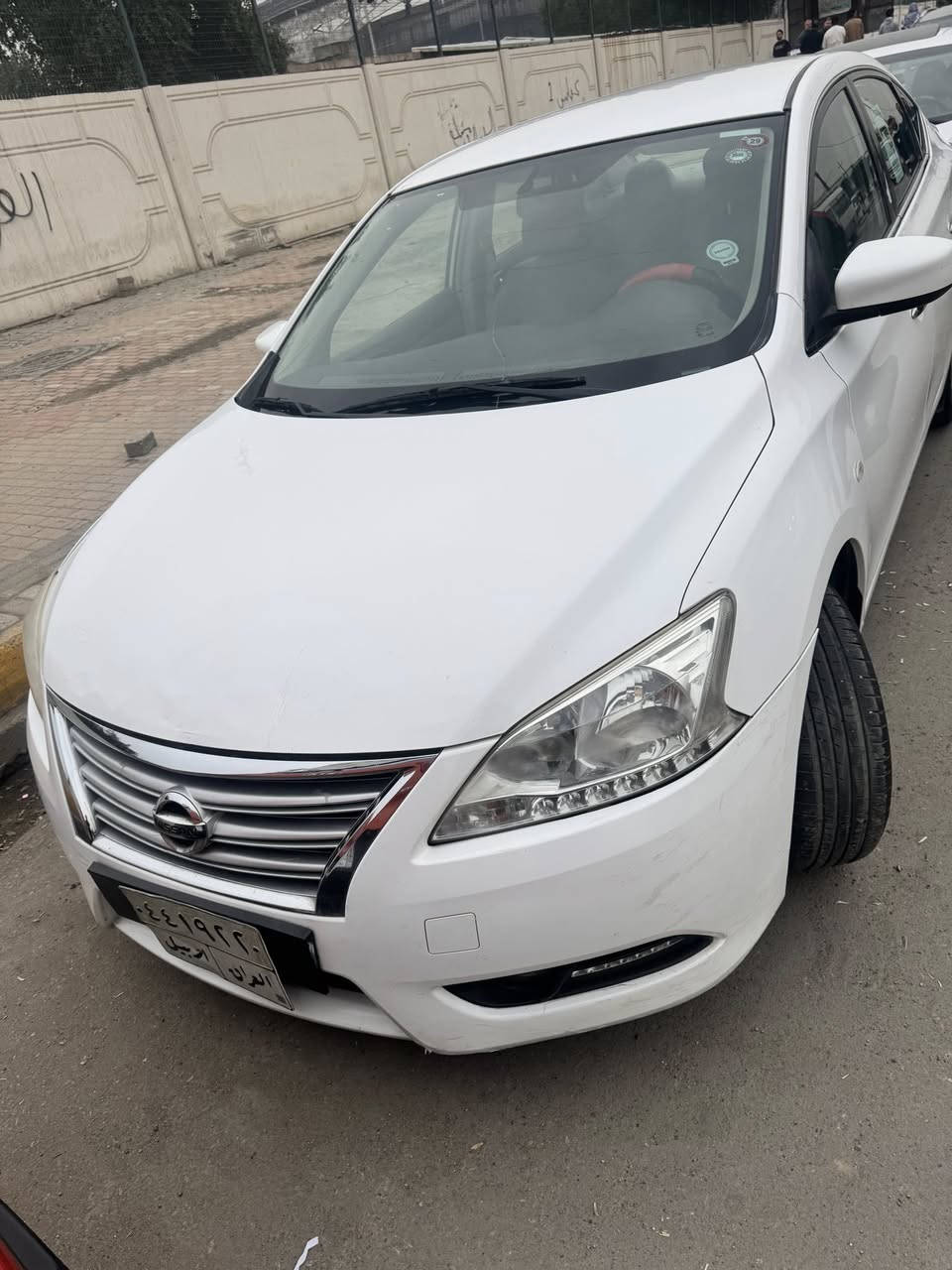 السلام عليكم نيسان سنترا مديل 2018 
وارد خليجي  بيها صبغ دوسه وباب السايق مبدل وباب خلفي صبغ  سياره جاهزه ما بيها نقص للاستفسار *********** مكلف بنشر
