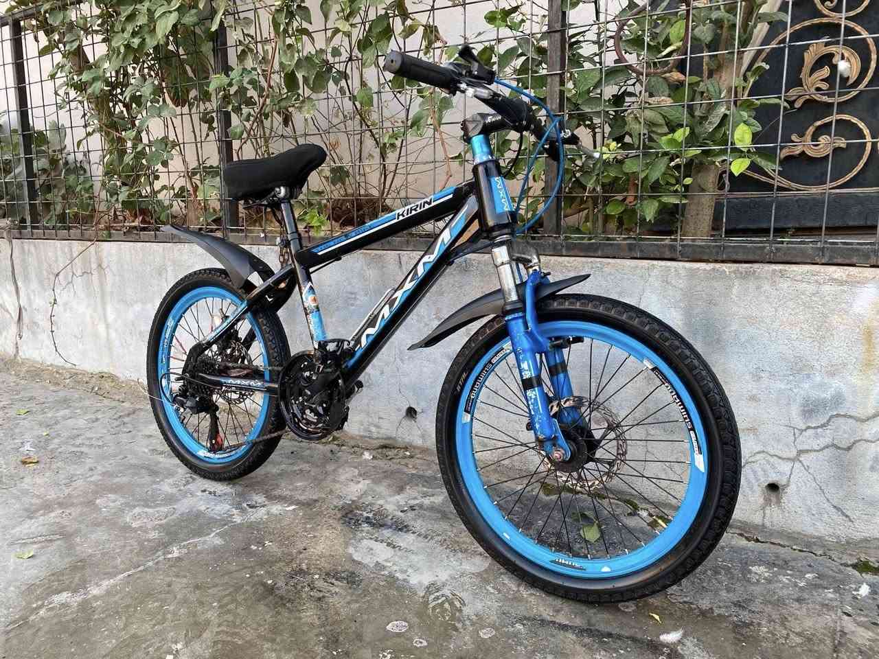 ئەم پاسکیلە بۆ فرۆشتن قیاسی ۲٠ی ۷ گێڕە ئیستۆپی دیسکە ماشەی دەبڵە زۆر تازەو جوان و بێ عەیبە 
ناونیشان سلێمانی بەکرەجۆ
٠۷۷٠۹٥۹٥۷٥۸


**إذا كنت صاحب هذا الإعلان وتريد حذفه لأي سبب، رجاءا أرسل رسالة إلى الدعم الفني**