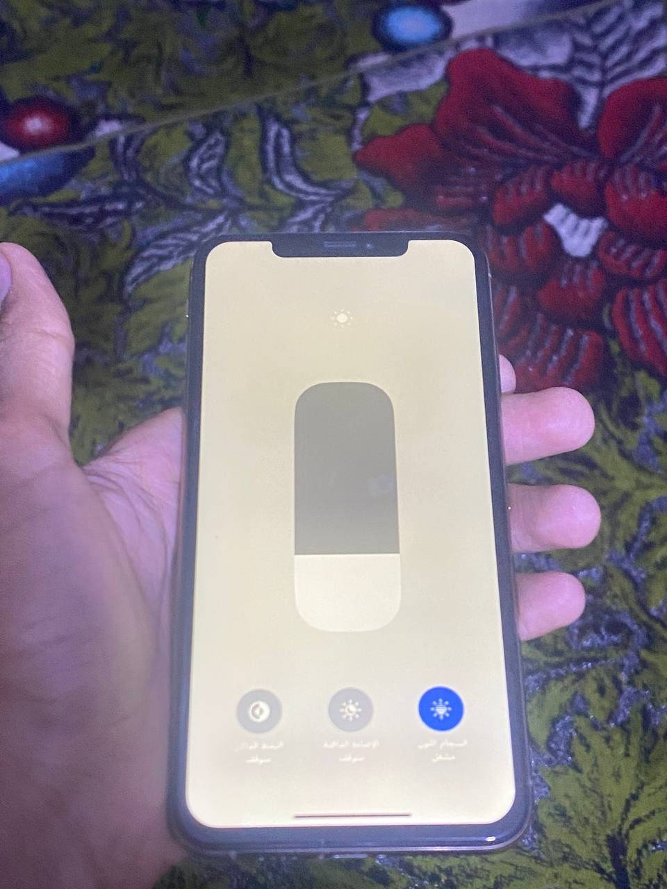 ايفون اكس ماكس ذاكرا 256 بطاريه 79 بلاديه فقط بي الكامرا تهتز جهاز استخدام يخبل فيس ايدي واكف سعرا 160 مكاني بغداد حبيبيه ***********
