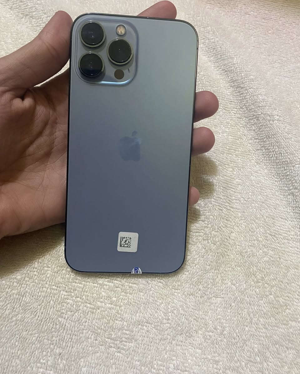 iPhone 13 Pro Max
ذاكرة 256 

بطارية 91

وتر بروف 

تك شريحة 

السعر 750 وبي مجال بسط

للتواصل :*********** واتساب فقط
