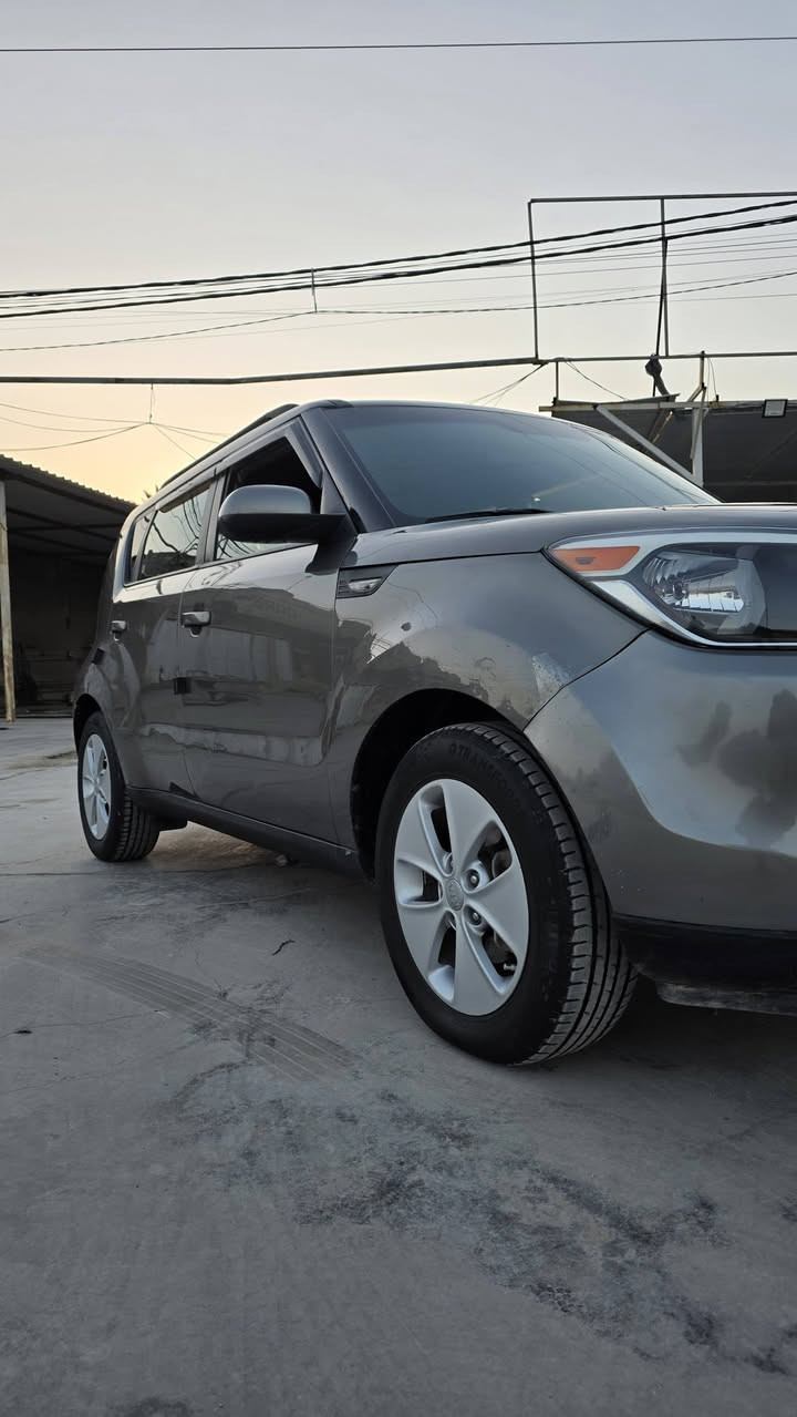 ﷽
للبيع 
صوال امريكي بداون دواخل وبدون ايرباك . صبغ ٣ قطع فقط  موديل. 2014  رقم بابل  مشروع وطني مكينه 1600. تحكم ستيران. تبريد تدفئه صدر حداديه كله جديد  سياره كامله. 
مكان بابل المسيب. 
السعر. 103 وبيه مجال
***********
