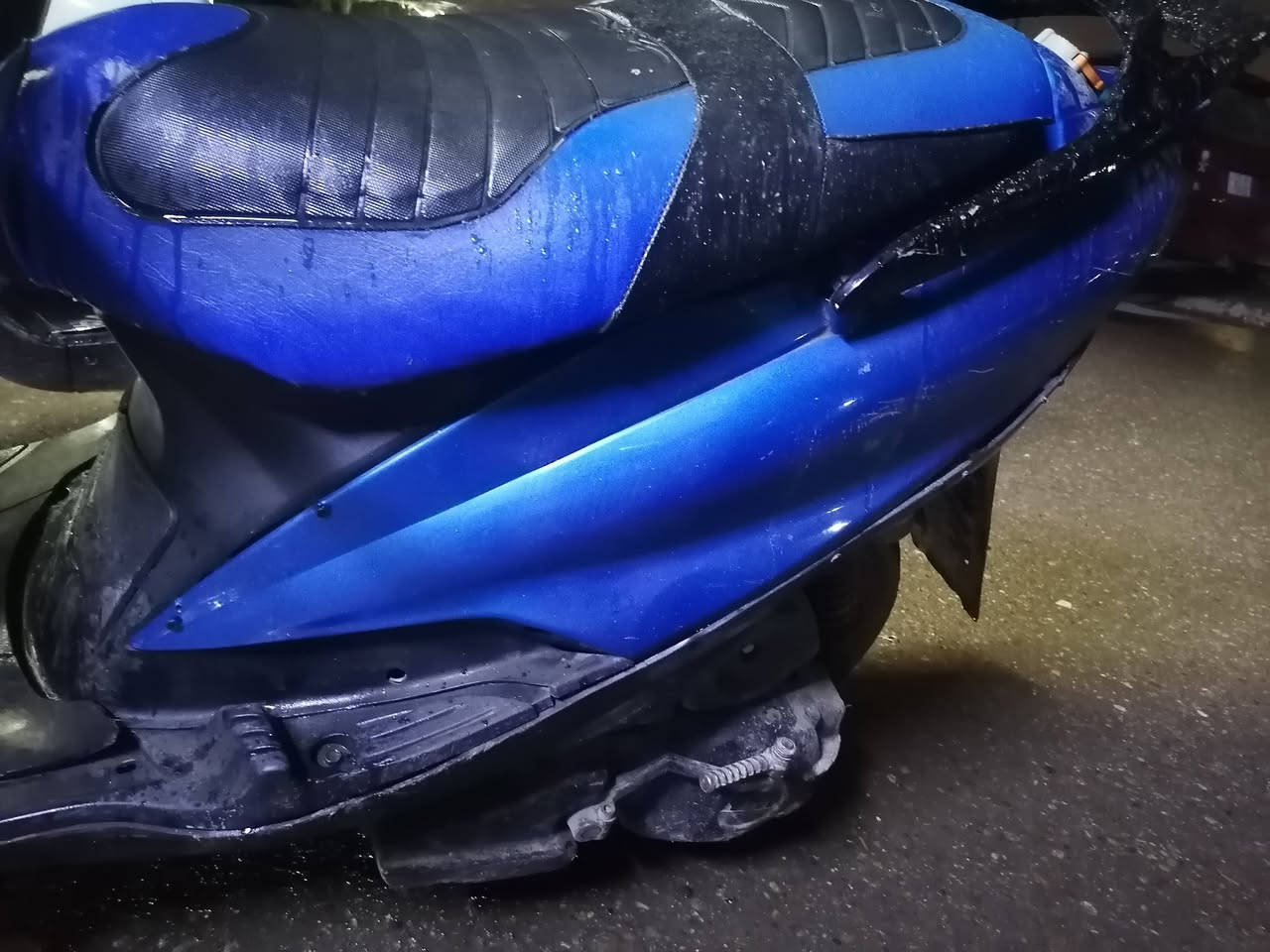 ماكس ١٤٠ نكره سلف وهندر
دبلات حلوه كهربائيات شغاله قفل جنطه وستيرن السعر ٣٠٠ بيها مجال
*********** متوفر واتساب
