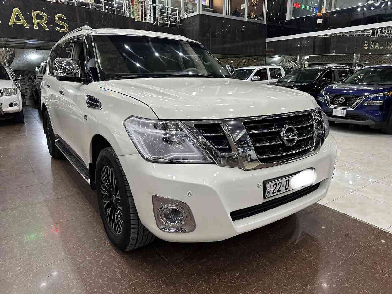 نيسان باترول ٢٠١٥  فئة بلاتينيوم اعلى مواصفات محرك ٨ سلندر الصغير المرغوب تخم تايرات جديد خليجي حاليا ماشية ١٨٠ الف كيلومتر حقيقي على ايد واحدة السيارة بيها صبغ ربع البنيد والجاملغ بسبب طخة داخل البيت وربع بابين تحت النفر وال وراه بسبب شخوط صور الضرر مرفقة السيارة نظيفة بمعنى الكلمة ما بيها نقص برغي واحد
رقم أربيل الدولي فحص وهزة جديدة باسمي مكان السيارة — دهوك — السعر  ٢٨٥  وبيها مجال 

 — رقم الموبايل   ***********
