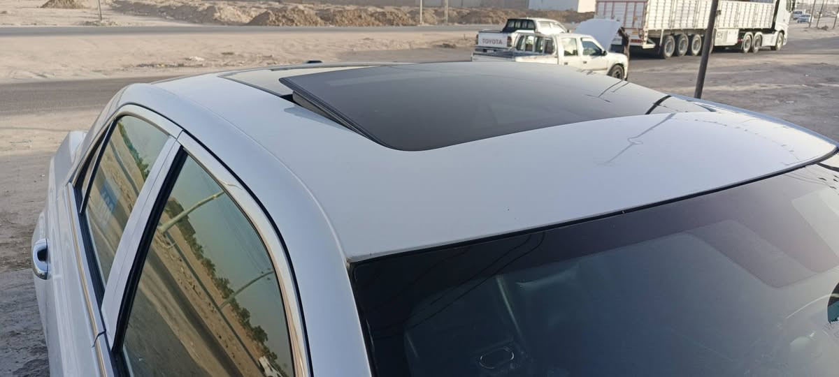 14 اصل كفالة عامه لون أبيض صدفي فول مواصفات السياره كفاله من جميع النواحي مكينه 3600 رقم اربيل دولي سياره تحفه سعر 210 العنوان البصرة قضاء المدينه ‏‪***********‬‏ بيع فقط
