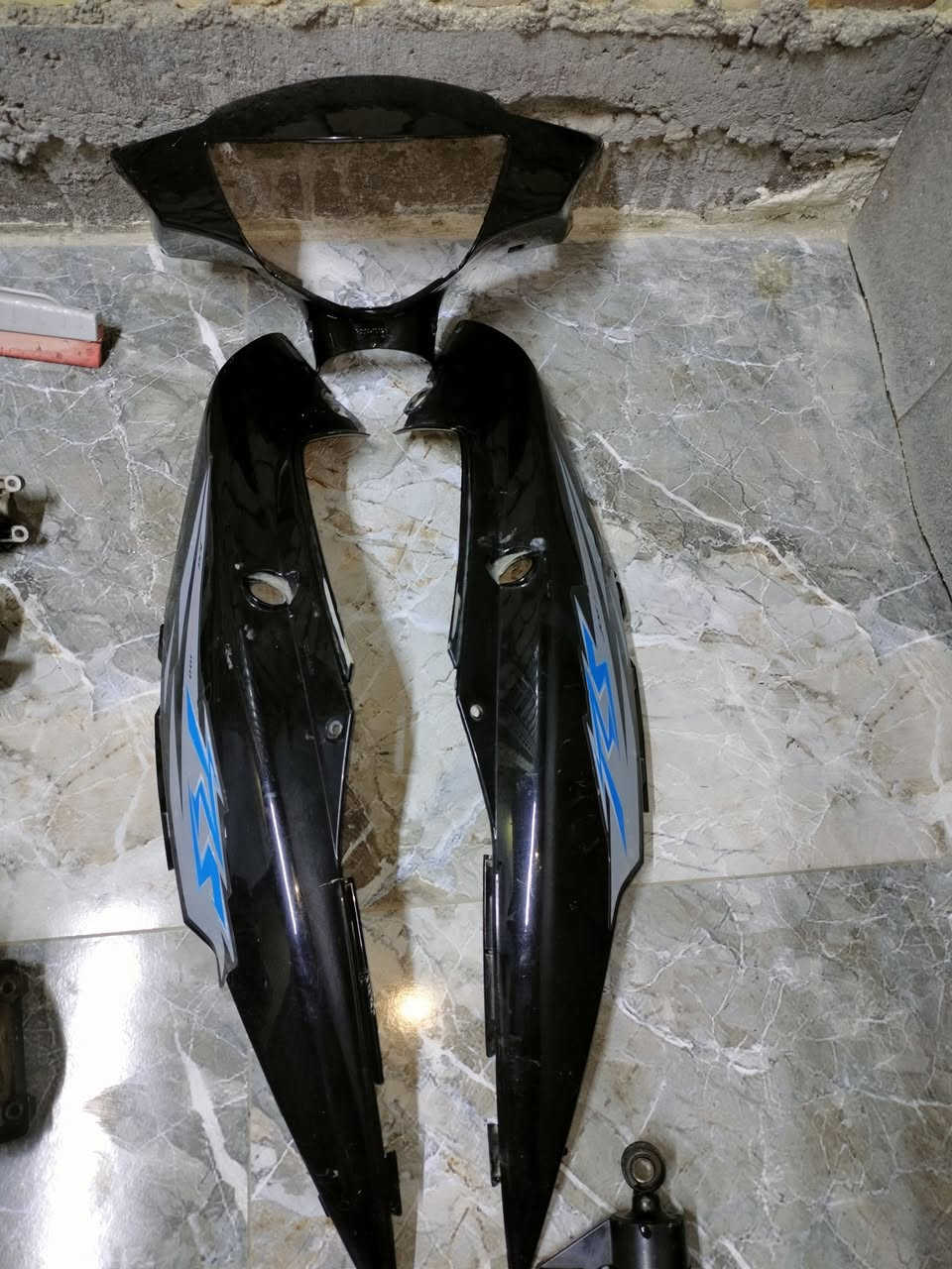 كفر اصلي مختم ماكس عدله نقصه بس كفر امامي مكاني بغداد حي اور 600 رقمي ***********
