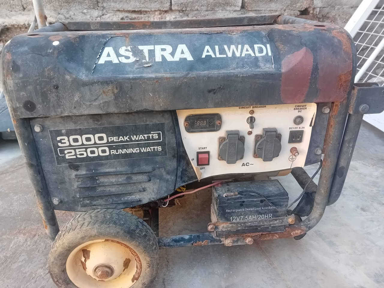 عدد أصلية للبيع لغرض السفر 
***********
مكان بغداد الشعب 
موجود واتساب . بغداد, العراق
