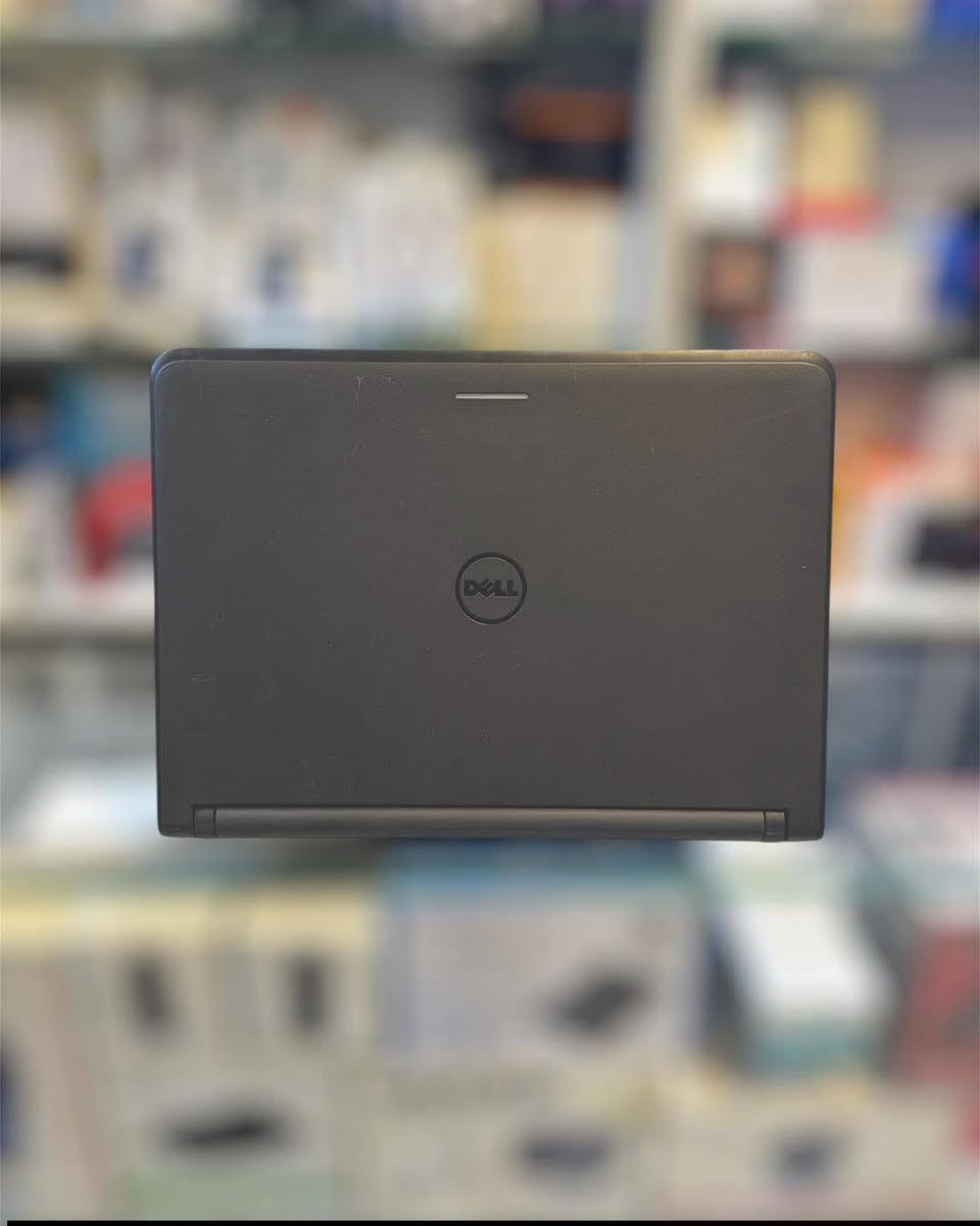 بسعر : 150 الف
Dell Latitude 3350
المواصفات : Intel Core i5-5200U
 معالج كور اي ٥ الجيل الخامس
‏‎رام: 8GB DDR4
‏‎ذاكرة: 128GB SSD
كرت شاشة داخلي : 4GB INTEL SHARE
‏‎حجم الشاشة: 13.3inch
كيبورد عربي انگليزي
‏‎مدخل USB A  و منفذ سماعة
منافذ HD , Mini DP , SD CARD , LAN
توصيل جميع المحافظات ٥ الاف
ماوس وحقيبة هدية مع الجهاز
ضمان لمدة ١٠ ايام من تاريخ الوصل
مراسلتنا عبر الواتساب او الماسنجر
***********
***********
