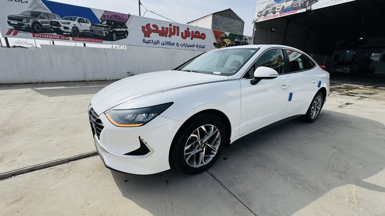 سلام عليكم للبيع سوناتا خلجي
موديل 20
فول 
سيارة جديدة 
رقم أربيل
سيارة جديدة 
مكفوله
***********
