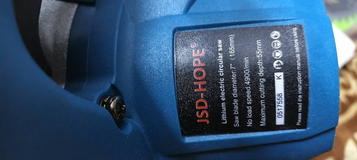 السلام عليكم جديد مواصفات بالصور شحن مع بطارية وحده وشاحن بغداد سعره 50 الف


**إذا كنت صاحب هذا الإعلان وتريد حذفه لأي سبب، رجاءا أرسل رسالة إلى الدعم الفني**