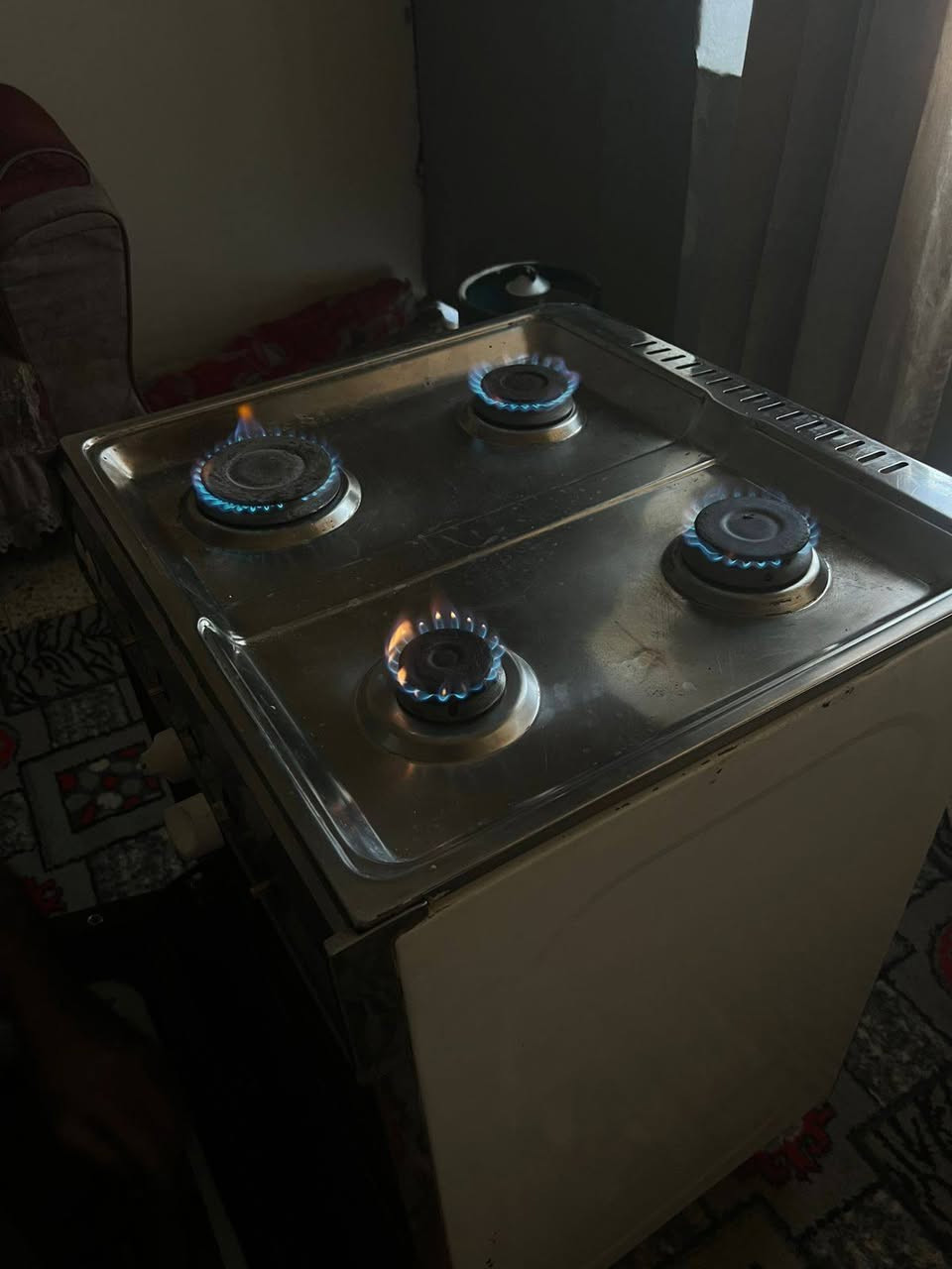 للبيع
طباخ 4عيون  نظيف اي ضرر مابي شغال كلة وفرن فوك وجوة السعر 75وبي مجال المكان العبيدي


**إذا كنت صاحب هذا الإعلان وتريد حذفه لأي سبب، رجاءا أرسل رسالة إلى الدعم الفني**