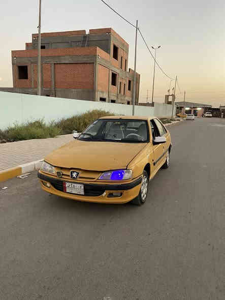 السلام عليكم بيجو بارص 2010 للببع كوم حديد اتكفل سرقه وعشائر
محرك بي تنقيص كير نضيف تبريد شغال 
صدر جديد
تايرات نظيفة 
مكاني الصويرا 
***********

١٨ وبيه مجال
