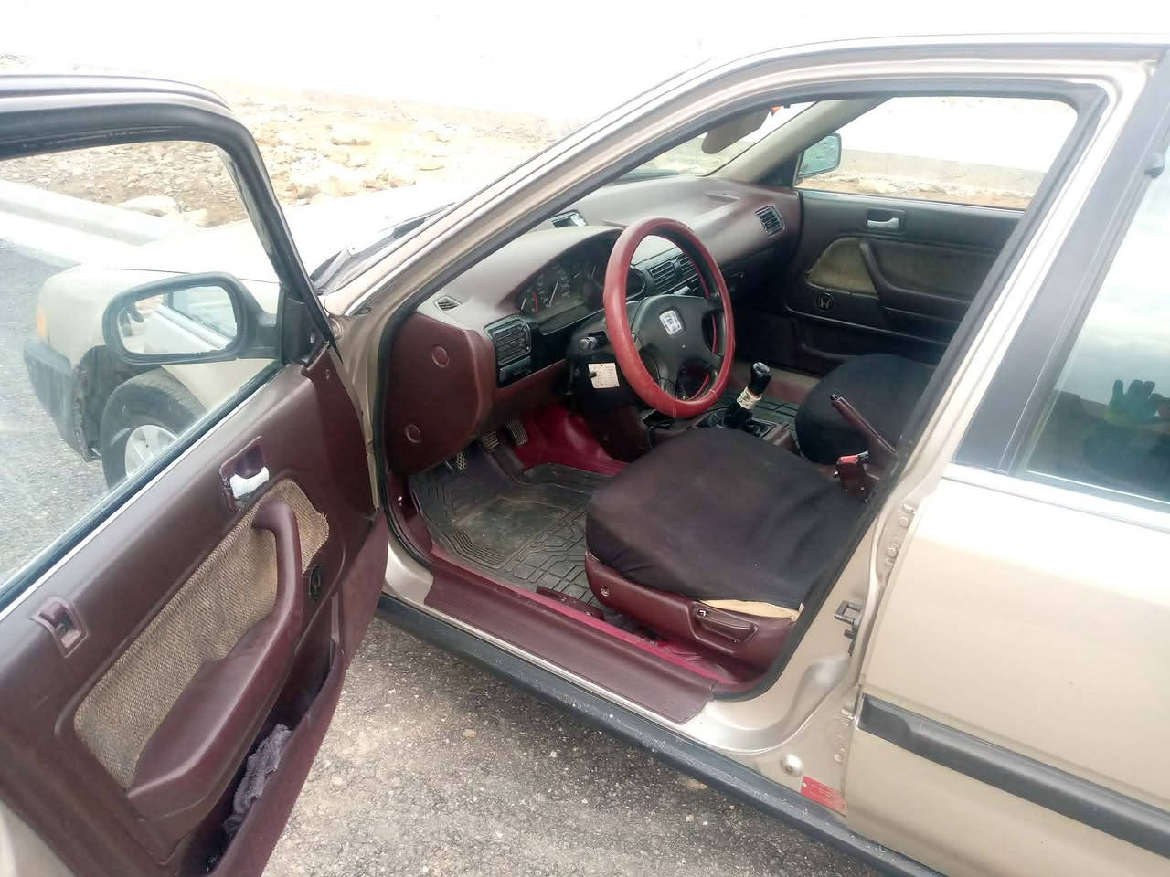 سلام عليكم
للبيع موديل 90

رقم شمالي دهوك شرط الوكاله والتحويل 

رقم جديد 

شنويه جديدة 

هزه جديدة 

كير شرط 

كحرك شرط 

تبريد تدفئه شرط ع سويج 

رقم دولي جديد 

واريمنيه وضع شركة

دواخل وضع شركة 

غرفتها نضافة ٨٠٪؜ 

عزام جماليه 

ع وضعية الشركة بدون خيسانات بدون معجون 

قطعة وحدة بارد جاملخ 

عليها غرامه حوالي ٢ $ورقتين تنزل من السعر

40 ورقة ومجال قليل 

*********** واتساب
