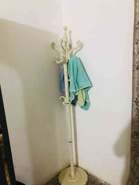 سلام عليكم غرفه عرسان مصار شهر نضيفه ايضرر مابيه كنتور ست بيبان المكان بغداد شهداء البياع السعر خاص الرقم ***********
