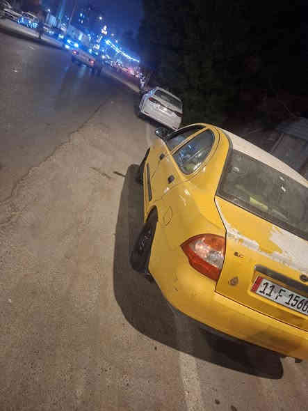 سلام عليكم طيبه موديل ٢٠١٥ كفاله 
بس باب سايق باقي كامله تبريد غاز فقط 
رقم نكليزي سنويه جديده سعرهه ٣٣ 
مكاني الزعفرانيه اتصال ***********
