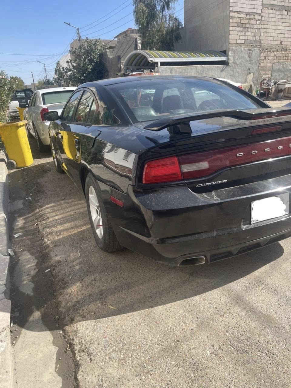 يا اللّٰه انفتح التسجيل
سلام عليكم ادوات ادوات
تشارجر 3600 موديل 14
السياره كفاله عامه
ما عدى المدكر الخلفي الأيمن
كفاله من كلشي من الكص والضربه والسرقه والعشائر السيارة خير من اللّه
السعر 85 وبيها مجال

***********
