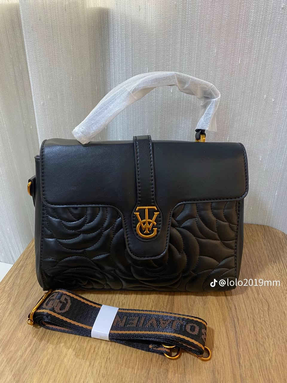 كل قطعه وسعرها


**إذا كنت صاحب هذا الإعلان وتريد حذفه لأي سبب، رجاءا أرسل رسالة إلى الدعم الفني**