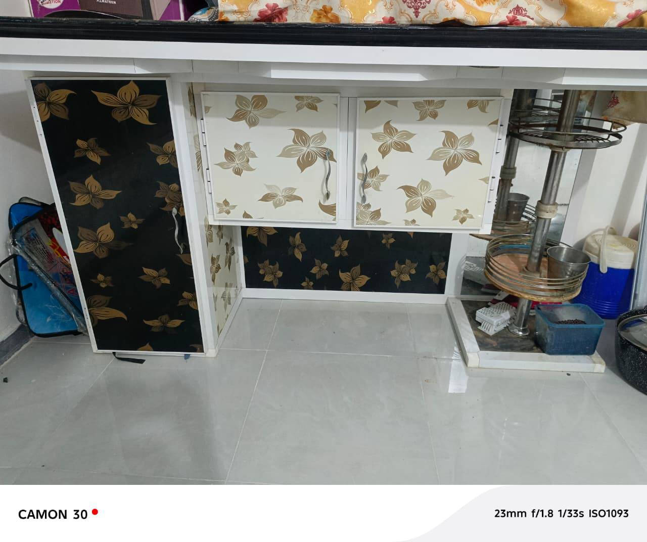 كاونتر للبيع مترين وسنك ستيل متر بسعر مناسب
نظيف كلش السعر 270وبي مجال


**إذا كنت صاحب هذا الإعلان وتريد حذفه لأي سبب، رجاءا أرسل رسالة إلى الدعم الفني**