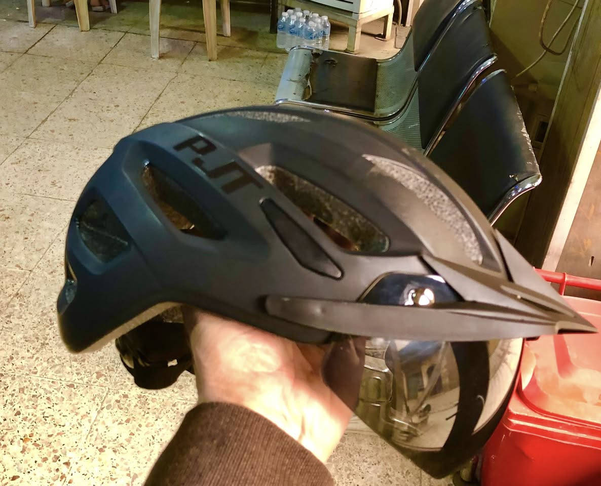 خوذه للبيع قياس لارج تحتوي على نضاره مع شمسيه تركيب سعر ١٥ الف مستخدم


**إذا كنت صاحب هذا الإعلان وتريد حذفه لأي سبب، رجاءا أرسل رسالة إلى الدعم الفني**