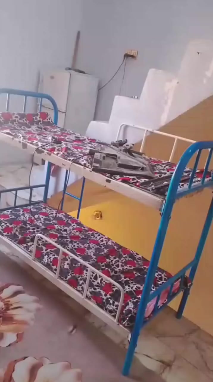 للبيع جربايه طابقين نضيفه السعر 90 أو بيه مجال مكاني ناصرية مركز


**إذا كنت صاحب هذا الإعلان وتريد حذفه لأي سبب، رجاءا أرسل رسالة إلى الدعم الفني**