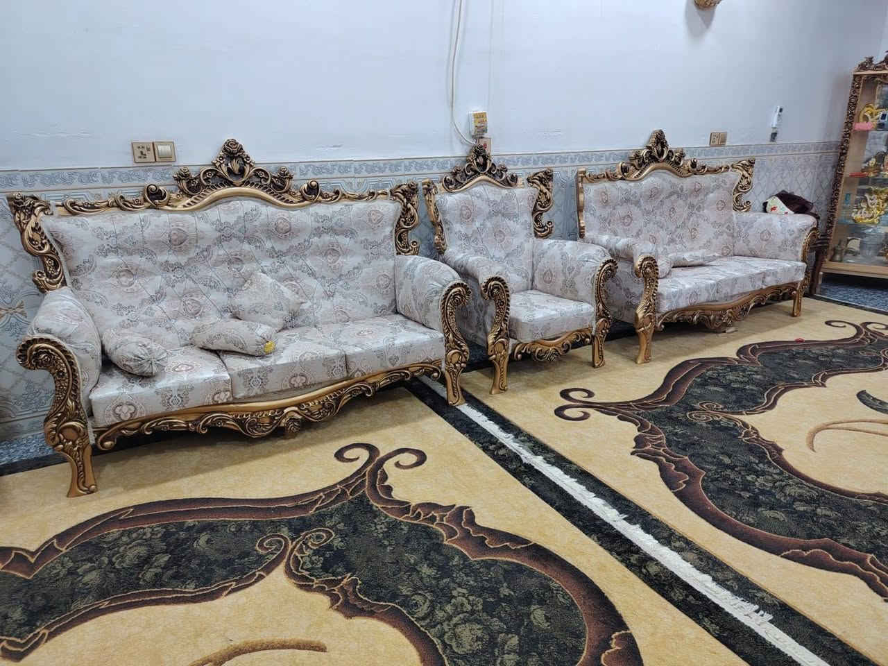 تخمين قنفات تسكام ملكي تركي اخو الجديد مستعمل كلش قليل مابيهن اي ضرر خشب زان ثقيل اقماش تركي اسفنج مميز مقاعد سحاب لسهولة التنظيف يتكون من 10 قطع 20 نفر مع سيت كوشات مع سيت طبلات ملكي السعر 850 تريد اثنينهم تريد واحد هم يصير العنوان نجف حي العسكري شارع السبيس شارع كريد مول السايدين خلف سوق المخضر مجمع النبأ العظيم ***********
