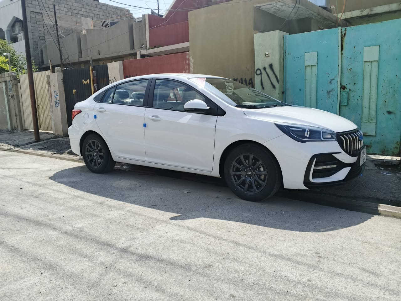 تحيه طيبه السلام عليكم ورحمة الله وبركاته
شيري اريزو 5 موديل 2025 مكاني موصل الايسر
ضمان 6 سنوات  
ماشيه 31اخت الزيرو , كابون بنزين 
رقم اربيل الإنكليزي بسمي تحويل ثاني يوم  
حساسات امامي خلفي
تبريد قطعتين 
تبريد شاشة 
تحكمات ستيرن 
مري كهرباء + اشارة بالمري
مودات قيادة و مانع انزلاق 
انارة داخلية ليد
كشافات ليد 
لايت ٣ عدسات
السعر  95$قفل قفل
للاستفسار***********
***********
