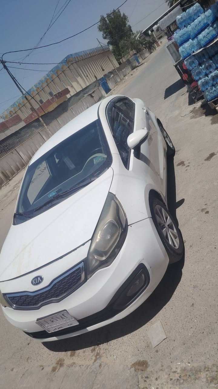 سلام عليكم كيه ريو خليجي موديل 2015 موجود السونار بل صوره صدر محرك 1600 دوش بل قطره  كير تبريد تتفه دوشمه داخل بيجي كله كامله سياره تحويل ثاني يوم مصفر غرامات السعر 90 وبيه مجال *********** سيد بشير
