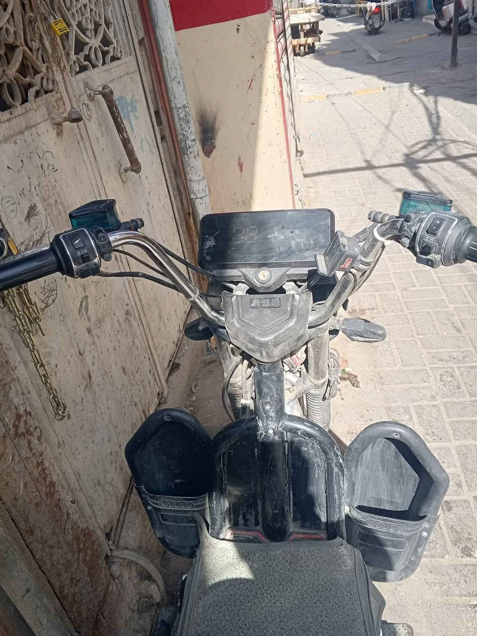 السلام عليكم دراجه شحن للبيع الرقم خاص ***********
