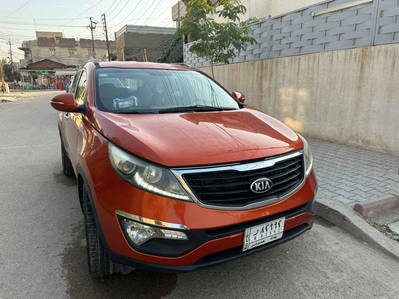 سبورتج 2015 
ماشيه 111الف
سونار سياره موجود في صور
سعر
135 و بيه مجال
تواصل ‭0770 702 0850‬
