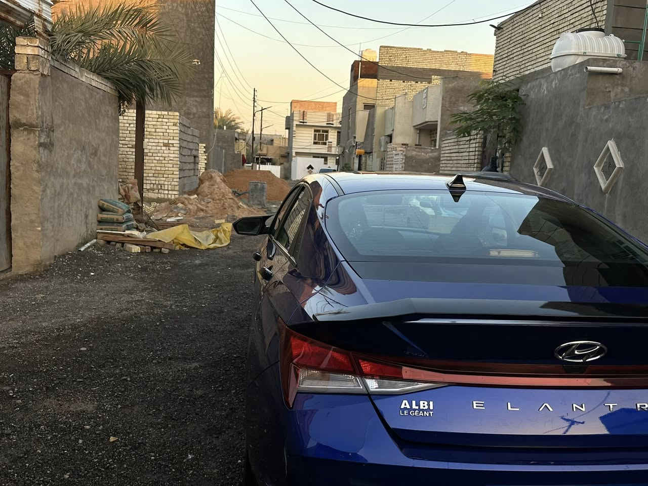 السلام عليكم النتره 2023 لمتدد
فول مواصفات فتحه كشنات تدفئه يعني معروفه ال لمتدد
مكان السياره بغداد السياره وارد أمريكي بدون صبغ حادث خفيف  بدون ايرباك بدون دواخل كفاله بدون صبغ السياره السياره 

(ماشيه 54 ) 

للاستفسار ***********
