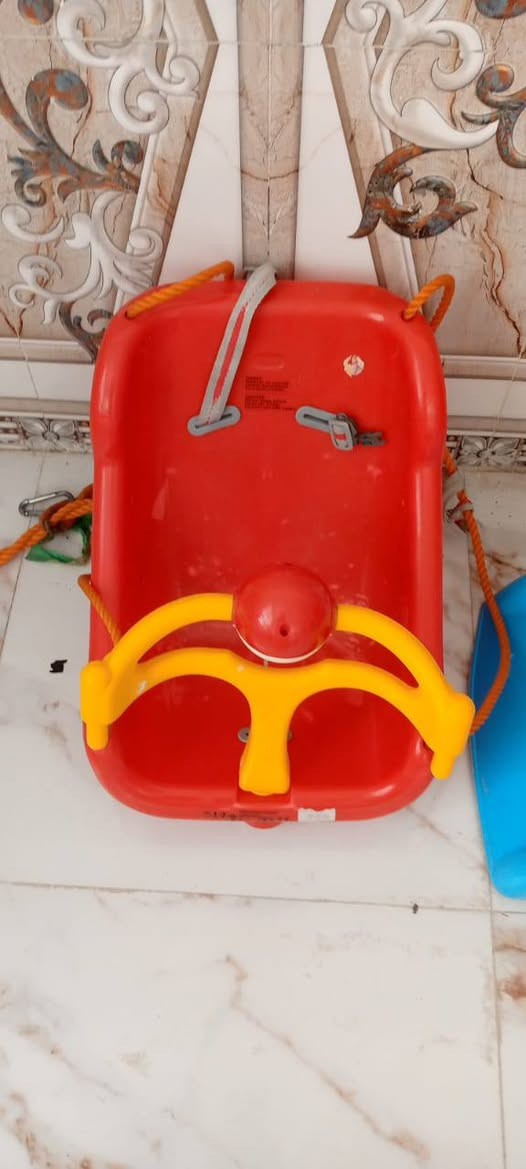 غراض للبيع اسعار مناسبة ناصرية مركز حي التضحية شارع العلوة بالنهاية واتساب خاص مفتوح ***********
