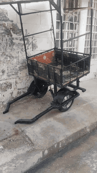 عربه مع مظله فصال مرتب تايرات جدد ويله جدد عربه جديده السعر ١٢٥ قفل فص...