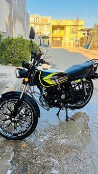 للبيع موديل25بس اوراق السعر 800 07806115753