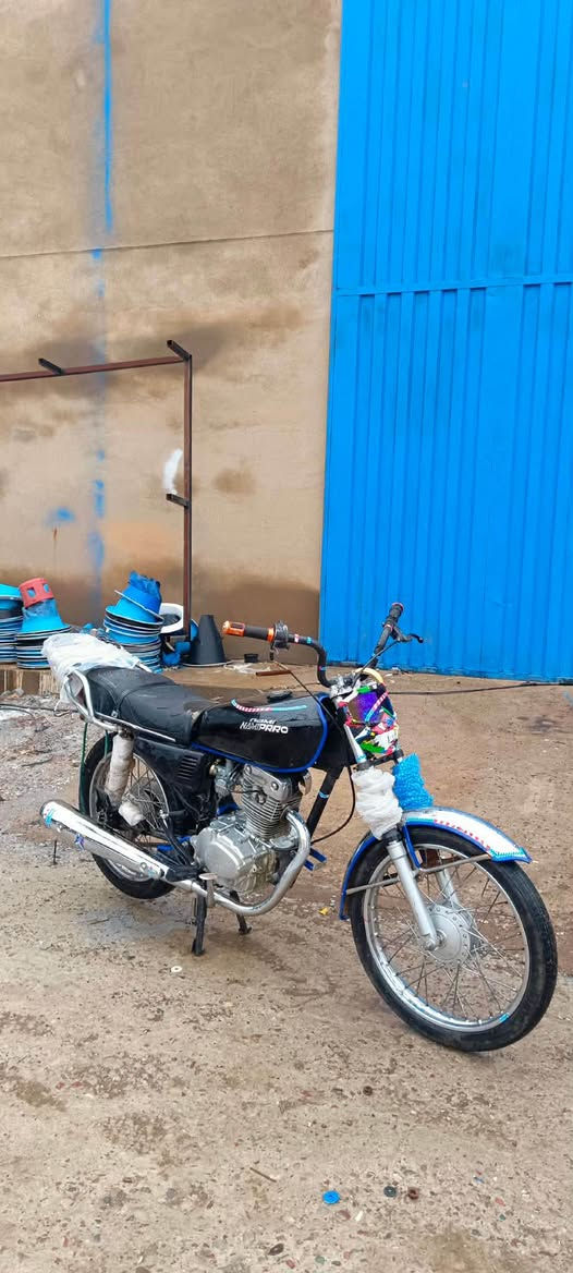 Mantor nami pro makina 2022 maly faqira أربيل, العراق


**إذا كنت صاحب هذا الإعلان وتريد حذفه لأي سبب، رجاءا أرسل رسالة إلى الدعم الفني**