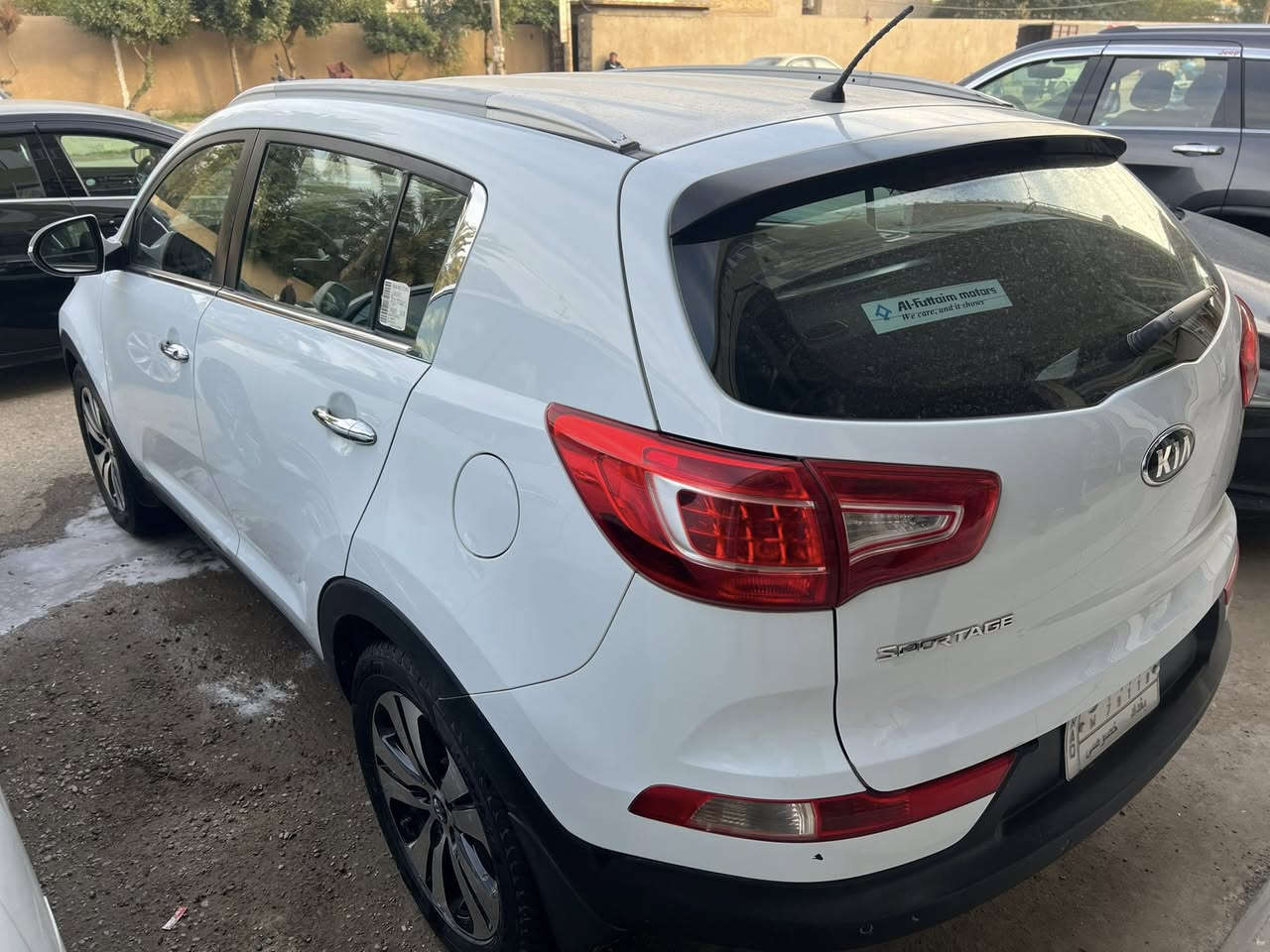 سبورتج ٢٠١٤  خليج 
رقم بغداد مشروع وطني 

السيارة كفالة عامة من كلشي 
جديدة بمعنى  الكلمة 
حتى الدعاميات مكفولة 
ماشيه ١١٣ الف  كيلو حقيقي

مكينة ما مفتوحة شرط بلاد

لا رصعة لاشخط ولا بارد 

السعر ١٦٢ ورقة 
العنوان ديالى بعقوبة 
للاتصال ***********
