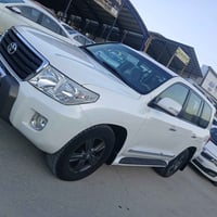 لاندكروزر • ٢٠١٤ • ١٥٤٠٠٠