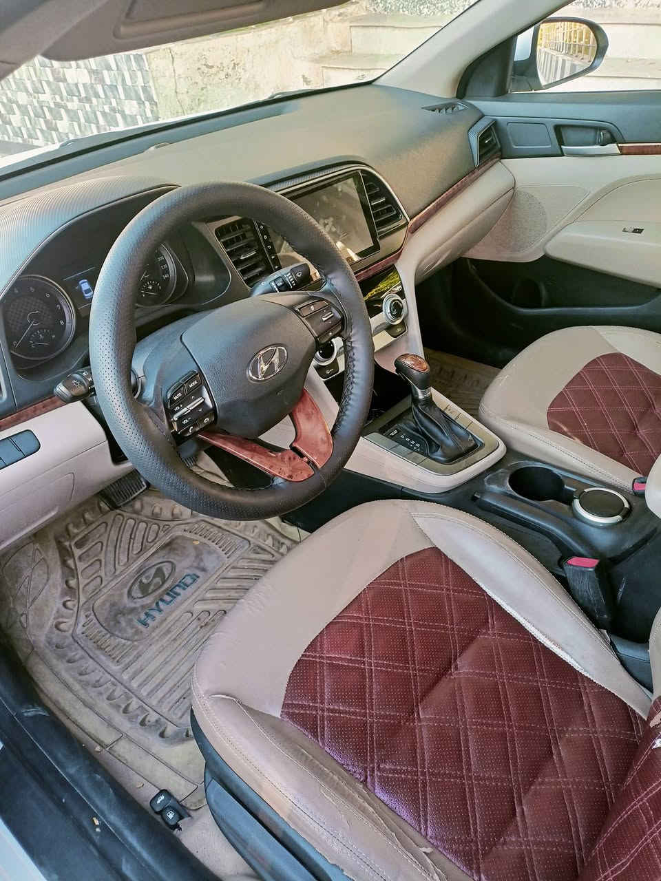 السلام عليكم
الانتره موديل 2020 
مكفوله 
رقم بصره 
السعر 163
***********
