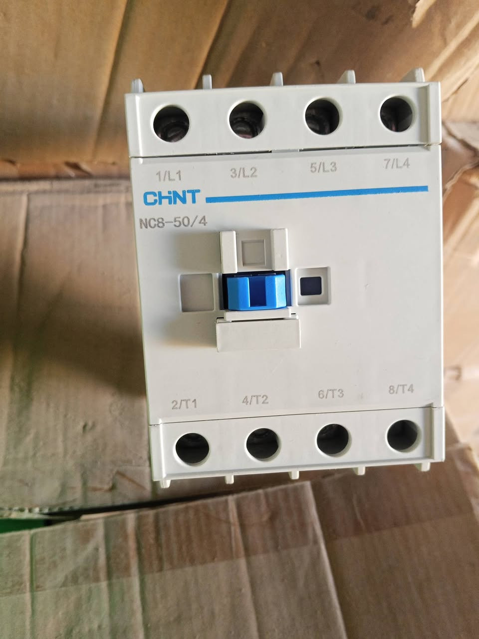 السلام عليكم ورحمة الله وبركاته 
يتوفر كل المواد الي تخص للسيطرة 👍
      ( جديد.).  ،🚧. ( بالة اصلي )
  
قواطع دورة 💮جميع الامبيرة 🪛🅰️🅱️🅱️ + شنت +الشنايدر. ✅✅. + LS🪯

والكونتكترات. بانواعها. 🪛🅰️🅱️🅱️ + الشنايدر. ✅✅. + LS🪯
*********** ،اتصال ☎️.\ واتساب
عنوان 🧰. بغداد._الشورجة_ عكد النصارة 

يتوفر توصيل الكافه محافضات العراق
