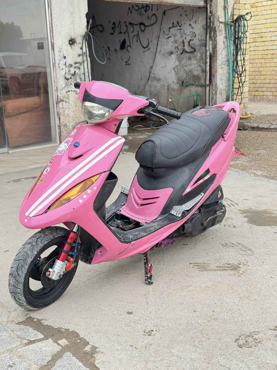 دراجه ماكس للبيع مكينتها 55كلجات رياضي بلات امامي دبل خلفي عضمه بانزين شوته أربعه شيال كرزي قاعده رقم دوشمه كشن قبق فلاوين كرزي قطره دهن كرزي الداجه كدامكم حلوه وكاعده عوزها فقط وياله رياضي صير واحد عل واحد بسعر (750) وبيها مجال للشراي تواصل خاص


**إذا كنت صاحب هذا الإعلان وتريد حذفه لأي سبب، رجاءا أرسل رسالة إلى الدعم الفني**