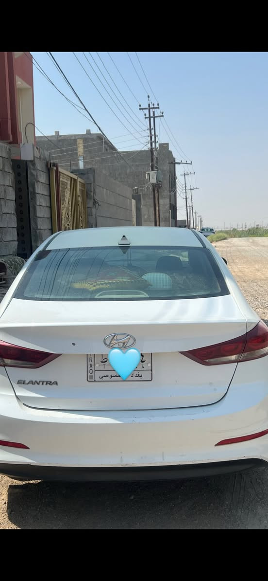 النترا 2017 امريكي
السعر 105وبيه مجال 

مكينه دوش ٢٠٠٠ 

رقم بغداد

حادثه موضح بالصور بدون دواخل

مواصفات عاديه 

كير 3 أوضاع 

Normal

Sport

Eco

كاميرا بلاديه

شاشه بلاديه

تبريد خير من الله

مكان السياره ديالى بعقوبه

*********** للأستفسار
