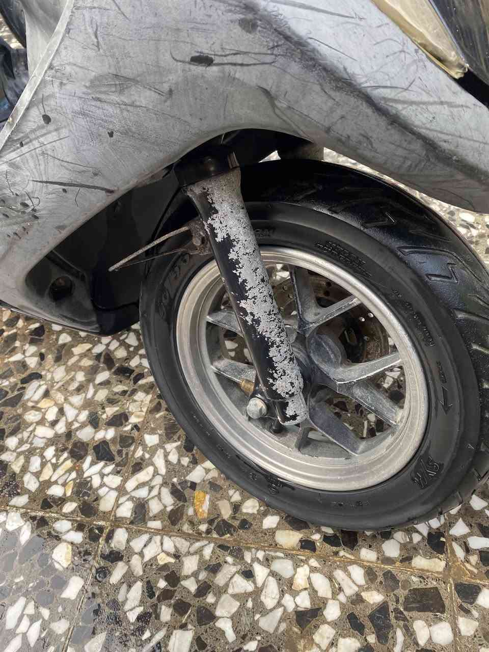 كفراته كامله بكلايت اربعه وياها ذيل نقصه فقط حاضن دشبول مراوس شعدك نزل ( بدون ويل امامي اشدلك بلادي)


**إذا كنت صاحب هذا الإعلان وتريد حذفه لأي سبب، رجاءا أرسل رسالة إلى الدعم الفني**