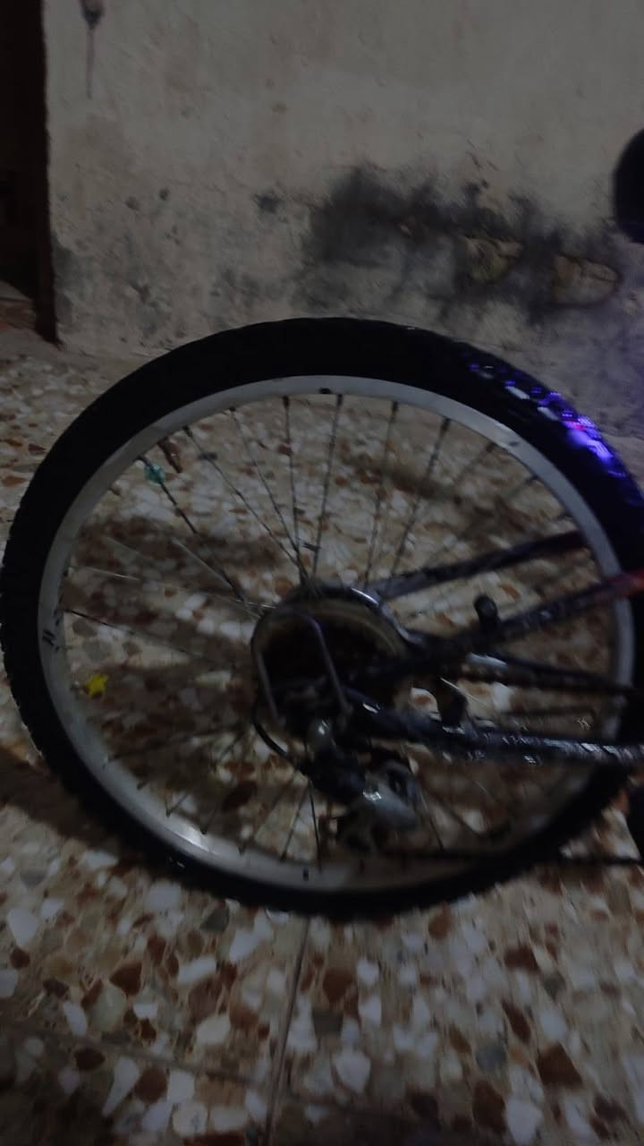 بايسكل حجم 22 للبيع
رياضي ولادي من عمر 6 سنين إلى 12 سنة 
 انا مشتري قبل 6 اشهر ب120 ألف جديد
هسة عارضة للبيع ب75 ألف 
للشراي بي مجال بسيط

العنوان الكوفة 

*********** بي واتساب
