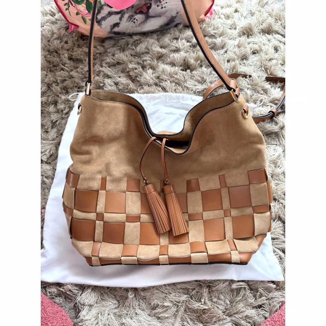 بضاعة جديدة وصلت


**إذا كنت صاحب هذا الإعلان وتريد حذفه لأي سبب، رجاءا أرسل رسالة إلى الدعم الفني**