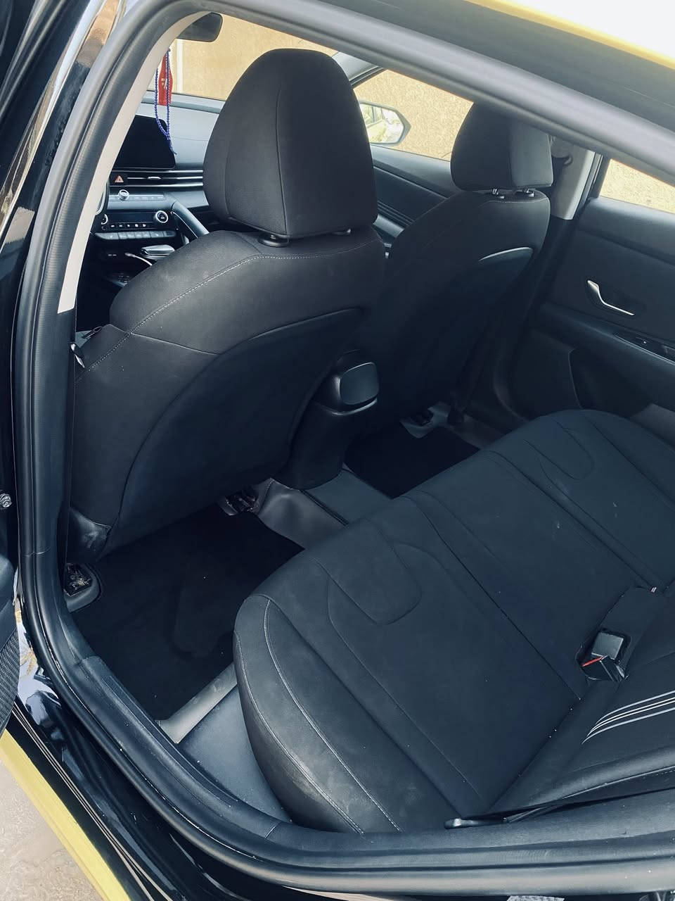 النترا 2023 أمريكي حادث دعاميه اماميه فقط
فول عدا فتحه رادار امامي خافي سايد بريك بصمه / تشغيل عن بعد / لابن زنون ٣ عدسات / سستم صوت / شاشة متصله / رقم بغداد خصوصي / السعر (١٦٠) ***********
